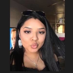 Meet your Posher, Iris